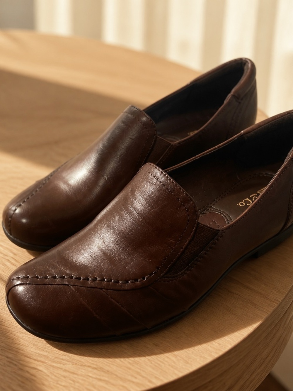 G.H. Bass & Co. Women's Brown Leather Heeled Loafers 8.5